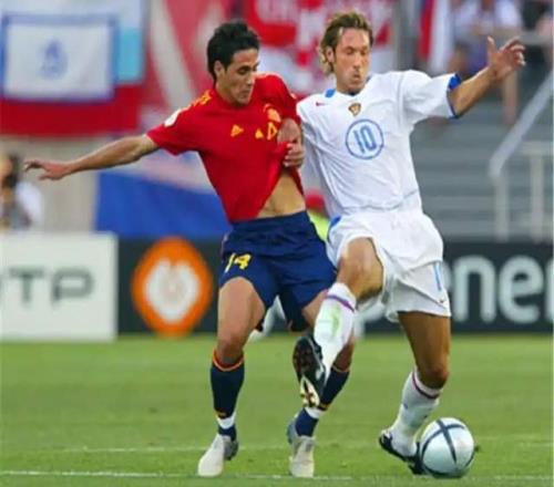 22歲能跟小羅爭輝的天才，24歲卻與勞爾同病相憐，還被庸醫坑慘了