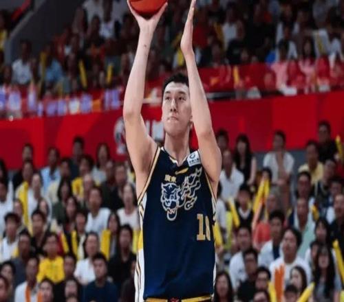 廣東輸福建4壞消息！三分狂鐵，崔永熙杜潤(rùn)旺低迷，焦泊喬沒(méi)上場(chǎng)