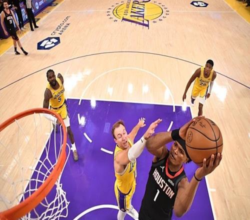 扛不起这么多的球权！火箭后场新星的短板真是被各种暴露了