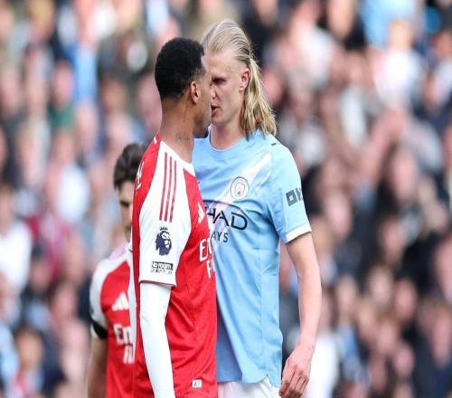 英超VAR爭議：同一尺度，為何兩種判罰