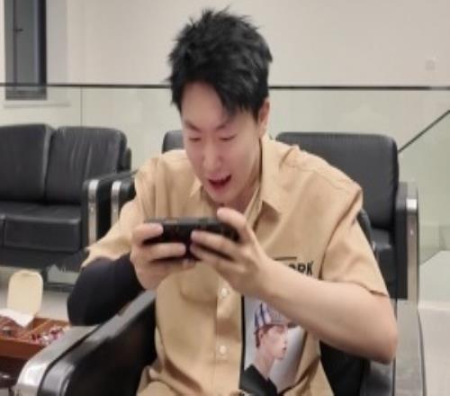 還不是您一句話的事兒！管澤元吐槽iG：為什么澤拉斯大龍前要從那邊走阿