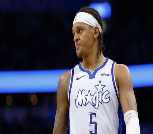 NBA季后赛首个冷门诞生！黑八奇迹有望出现，骑士的选择是对的