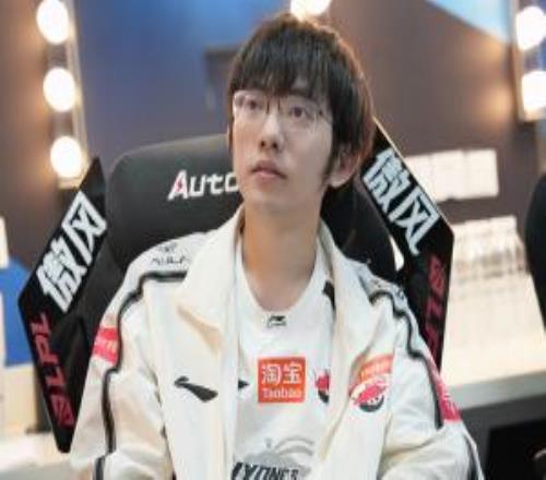 首局杰斯慘遭針對次局薇恩難有作用圣槍哥兩局戰績796