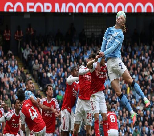 曼城vs阿森納數據：射門159，絕佳機會55，擊中門框22