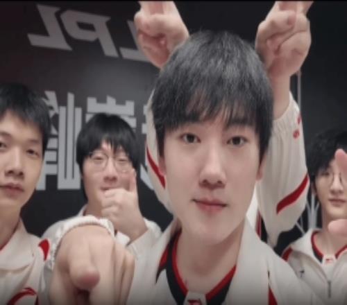 JackeyLove賽后發(fā)布視頻：兄弟們，五連勝了！