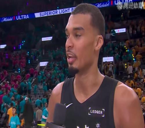 文班35分超神首秀力压詹皇！遭遇恶犯微笑回应，勒布朗没这种胸怀