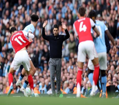 阿森納又崩盤英超2連敗+近6場僅1勝爭冠告急多賽1場僅領先3分