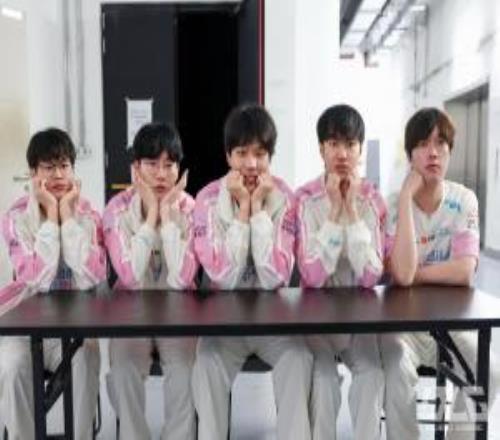 大王變小王！BLG戰(zhàn)績(jī)來(lái)到5勝1負(fù)暫列聯(lián)賽第二！