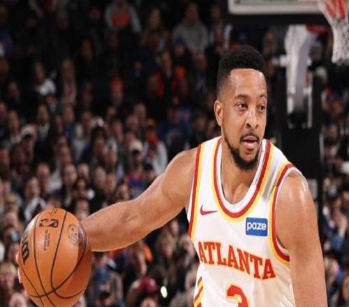 抽象爆冷！34岁老将狂轰32分，率队惊险击败尼克斯