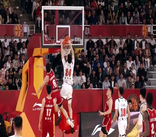 1戰無緣前4！杜鋒仰天長嘆，山西2大悍將：廣東國手群顏面盡失！