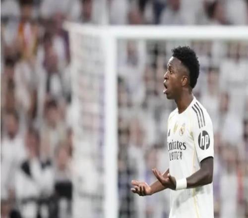 世體：皇馬更衣室厭倦維尼修斯的態(tài)度，其場上表現(xiàn)是原因之一