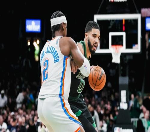 234，提前鎖定MVP，卻又引發爭議！聯盟自砸招牌，季后賽變味了