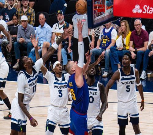 华子30+10森林狼逆转掘金扳为1平，穆雷30+7+7约基奇24+15+8