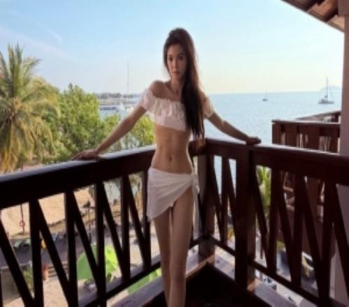 主持麥麥分享馬來(lái)西亞旅游照：我在哪馬年就得來(lái)馬來(lái)西亞