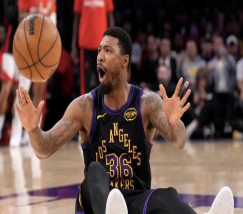 斯馬特：防守杜蘭特確實非常困難，我們互相信任提升攻防表現