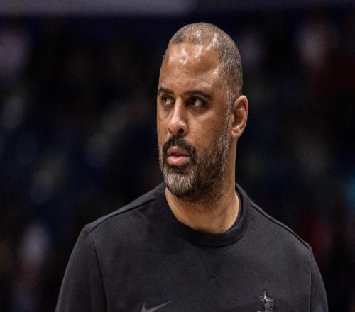 G2火箭输湖人4坏消息！伊森谢泼德无作用，三分狂铁影响进攻体系