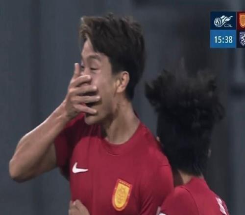 狀態(tài)火熱，陳純新連續(xù)3場破門，此前5個賽季他總共打進3球