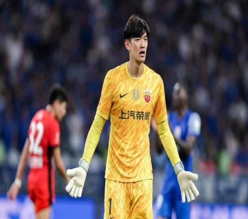 銅梁龍完勝海港！媒體人：冠軍終歸西南，中超最佳教練熱門誕生