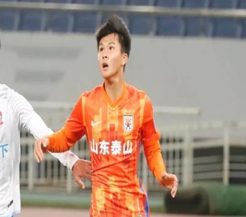 中超處子球！陳澤仕貼地?cái)?，瓦科助攻閆炳良目送，全隊(duì)瘋狂慶祝