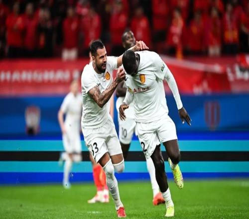 中超四連勝+七輪不敗，升班馬升班龍！