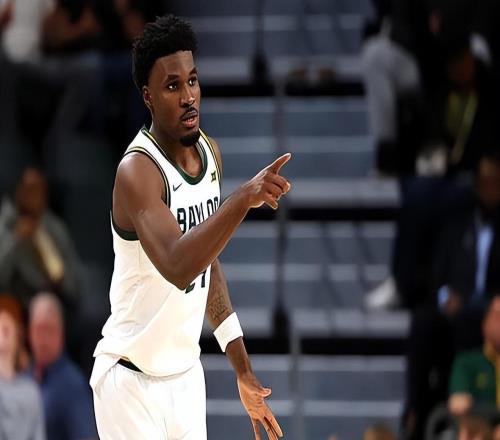 给得太多了贝勒大学大一锋线新星将进入转学市场并已找到下家