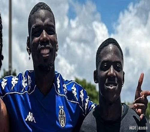 句句扎心！博格巴隱晦支招梅努：得不到穩(wěn)定主力，就該離開曼聯(lián)