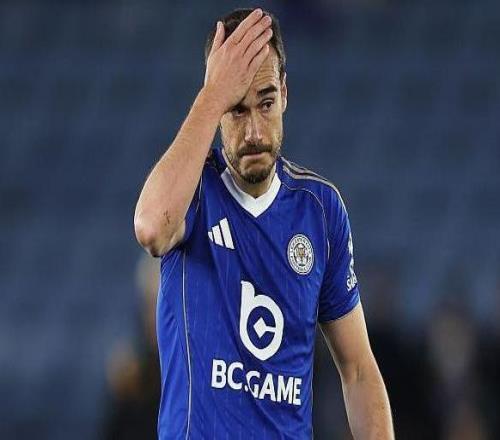 英超冠軍十年墜入英甲：萊斯特城的墜落密碼