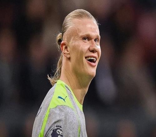 一覺醒來英超變天！曼城10登頂聯(lián)賽榜首！切爾西主帥僅107天下課