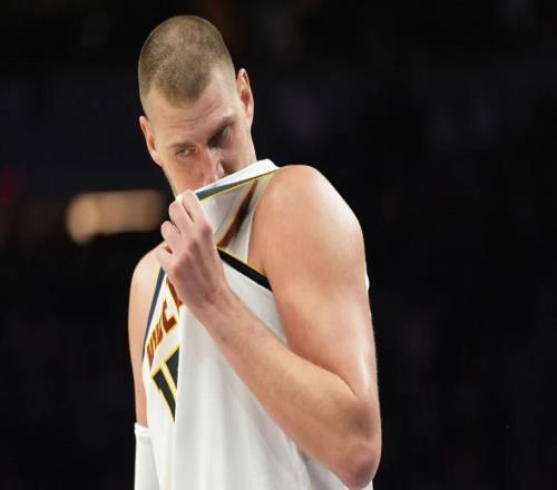 严重失常！过去两场的约基奇，到底怎么了