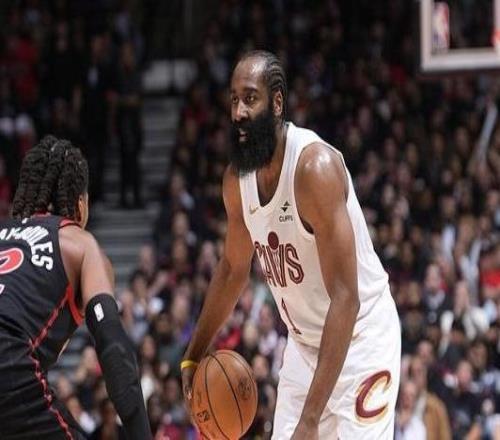 季后賽生涯9次單場至少8次失誤！哈登追平魔術(shù)師位列歷史第二