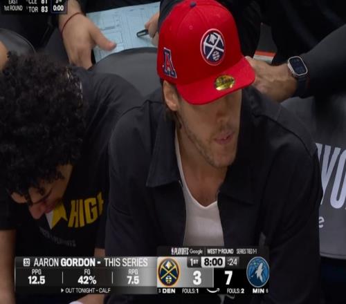 奪冠后第三年，掘金開(kāi)始像勇士一樣，走上了緩慢崩潰的道路