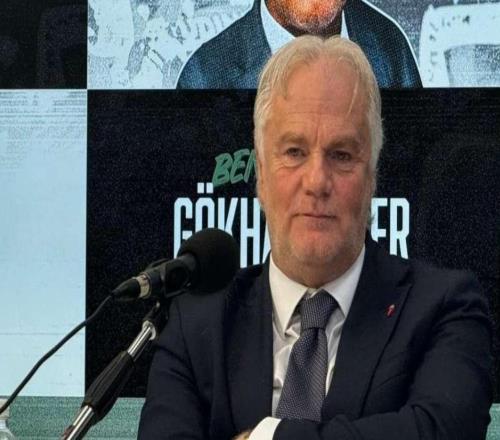 烏迪內(nèi)斯體育總監(jiān)：不會(huì)賣掉扎尼奧洛，我們會(huì)買斷他來留住他