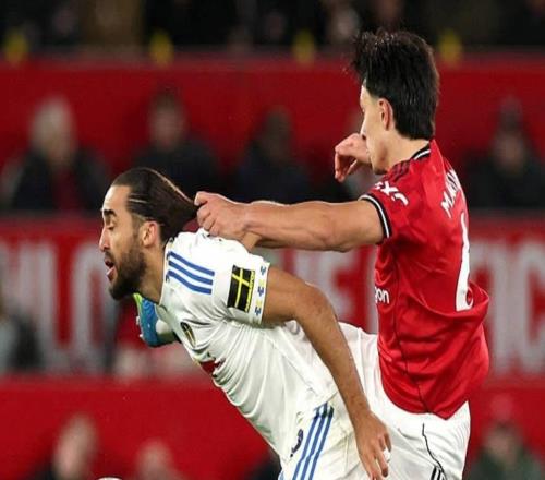 名记：英足总驳回曼联对利马红牌上诉原因的是“非明显错误”