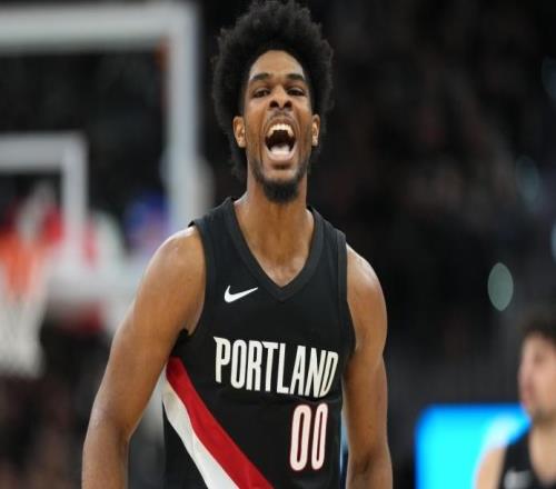 31分逆轉背后：亨德森的三年蛻變實驗