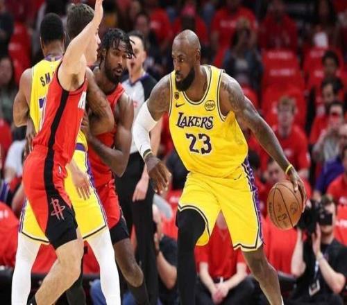 離譜！41歲老詹再創季后賽紀錄，打破的竟是3天前自己創作的紀錄