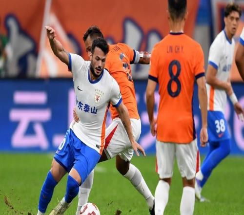 中超五外援不是靈丹妙藥，泰山對陣海牛要踢出高效足球