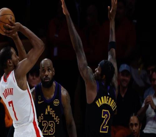 Shams：杜兰特脚踝扭伤，不会出战G3火箭主场对阵湖人