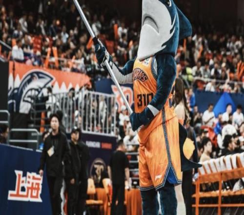 上海豪取23连胜结束常规赛，追平200102夺冠赛季连胜场次纪录