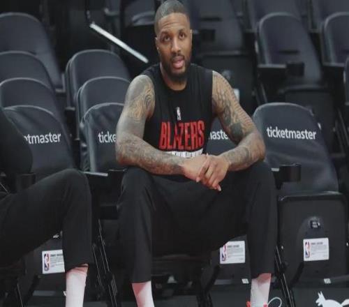 利拉德复出悬念：362天跟腱撕裂后，季后赛边缘的博弈