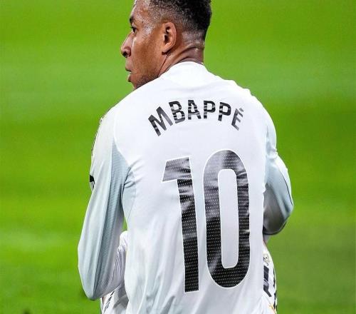 出場(chǎng)81分鐘被換下，記者：姆巴佩左腿坐骨肌超負(fù)荷