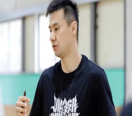 新疆男篮面临调整！齐麟合同到期，外援一个不留，寻找新帅