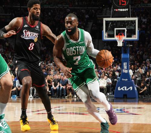 拒逆轉(zhuǎn)！布朗25+7，馬克西31+6，塔圖姆立大功，季后賽走勢改變