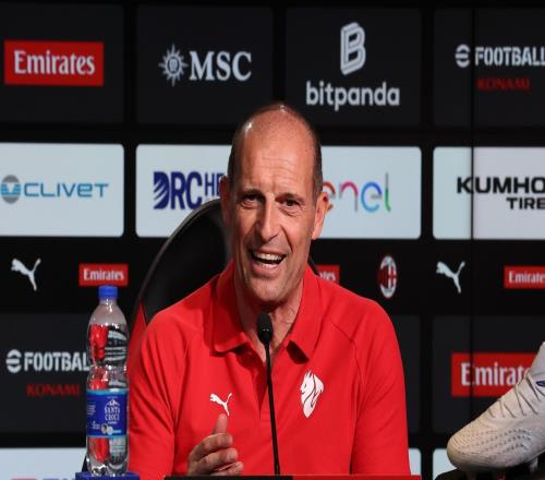 阿萊格里：亞沙里受傷后空間比較少，但這并不意味著他變差了