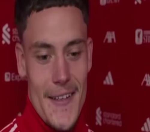 维尔茨：伍德曼今天的表现简直难以置信，真的很为他高兴