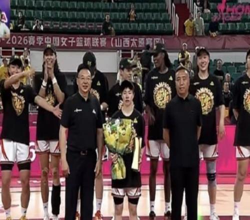 四川女籃7465山西女籃4年3奪WCBA總冠軍，李緣當選FMVP
