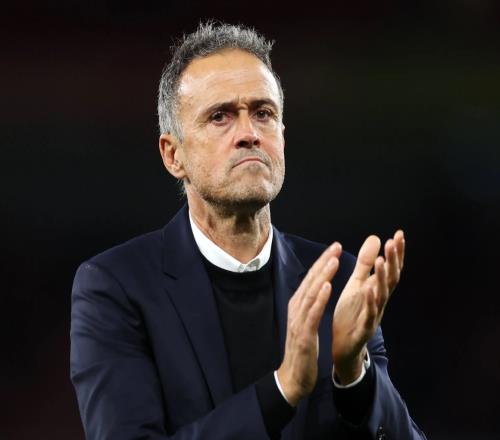 年薪2000万！曝大巴黎续约恩里克，足坛第4高薪主帅，曼联别等了