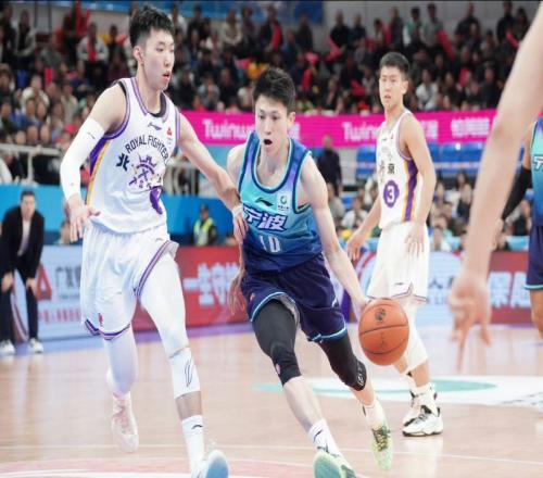 收官戰拯救廣東球隊！37歲老將狂砍18分7助，親手送前東家出局