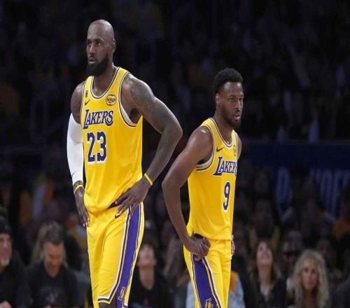 湖人隊(duì)第三場比賽獲勝后，道奇隊(duì)向他們表示祝賀