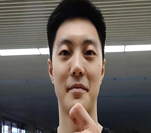 廣東3消息！崔永熙罕見發(fā)聲，徐杰有望拿頂薪，徐昕傷情報告出爐