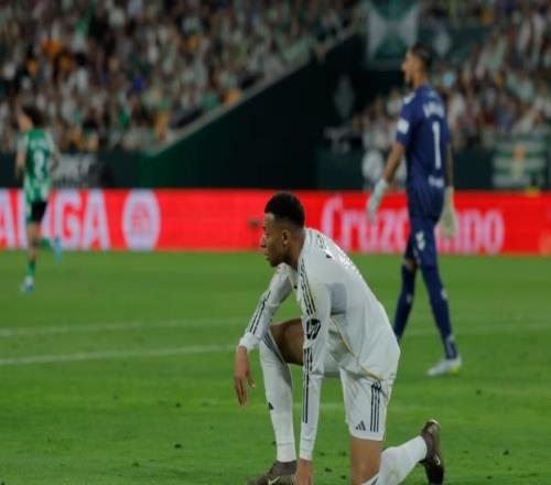 皇馬官宣！姆巴佩肌肉損傷，國家德比或復(fù)出，阻止巴薩沖冠